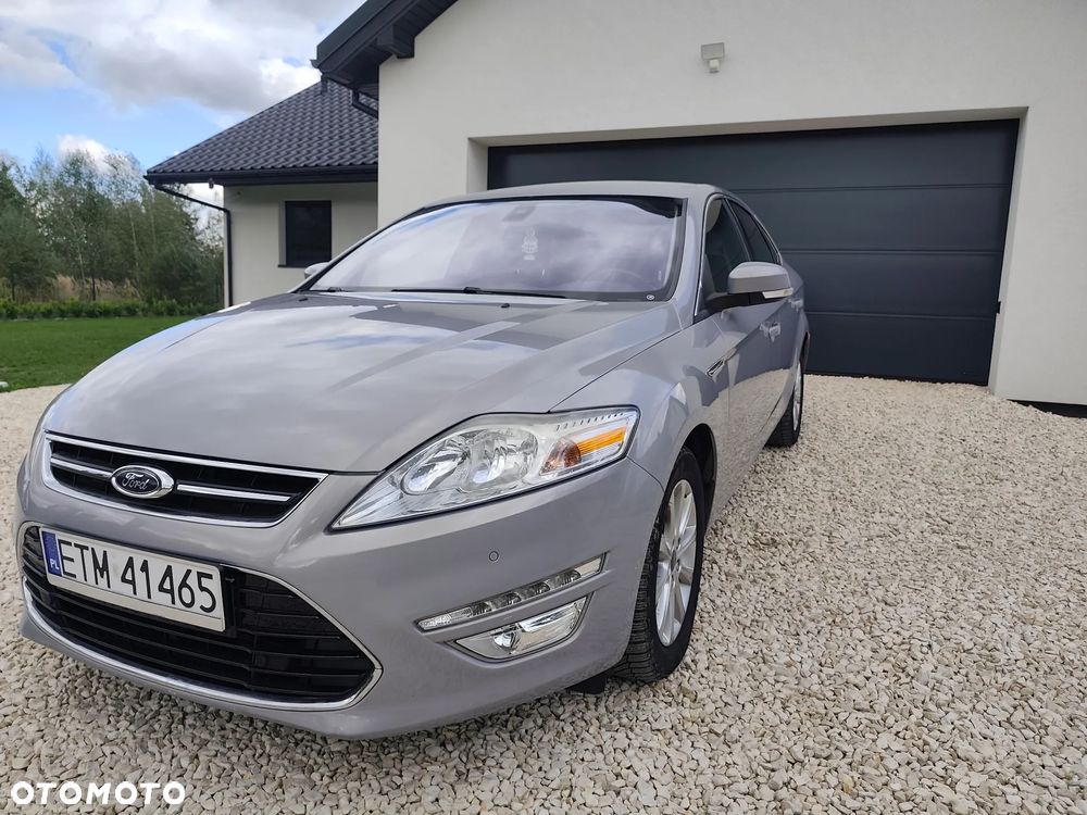 Ford Mondeo 2.0 EcoBoost Titanium - 19