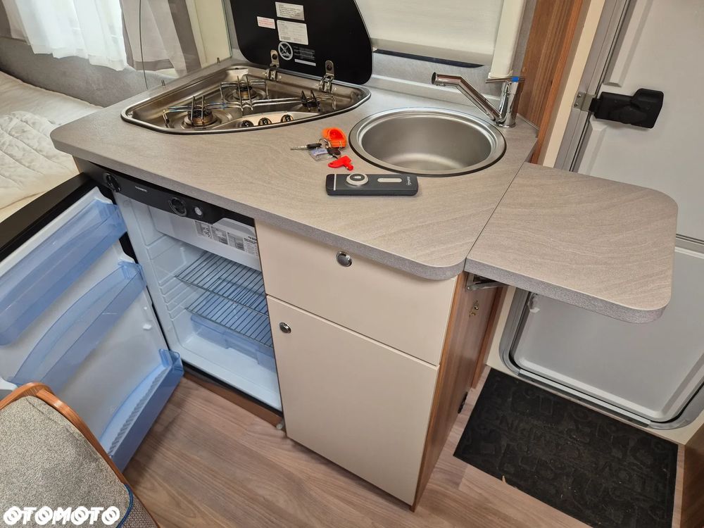 KNAUS Weinsberg  390 - 10