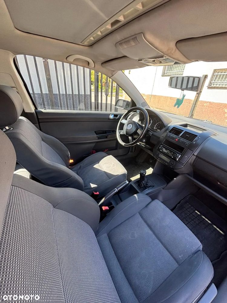 Volkswagen Polo 1.9 TDI Basis - 4