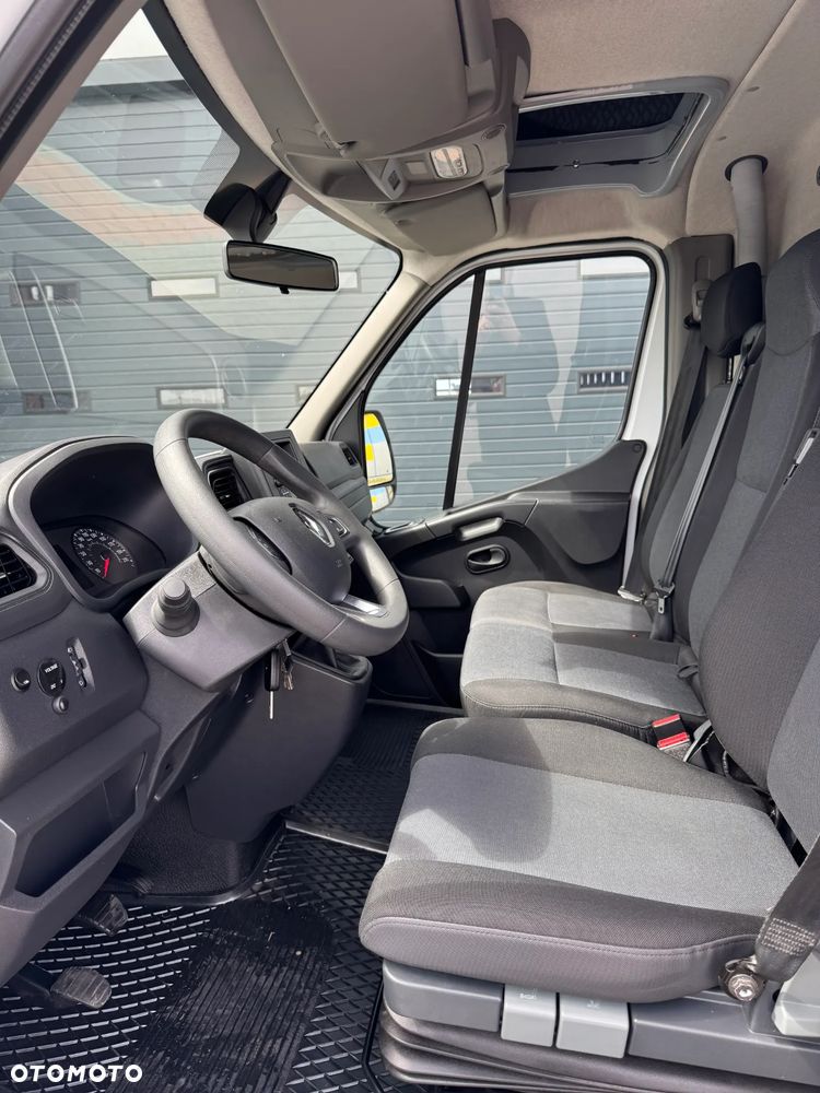Renault Master - 9