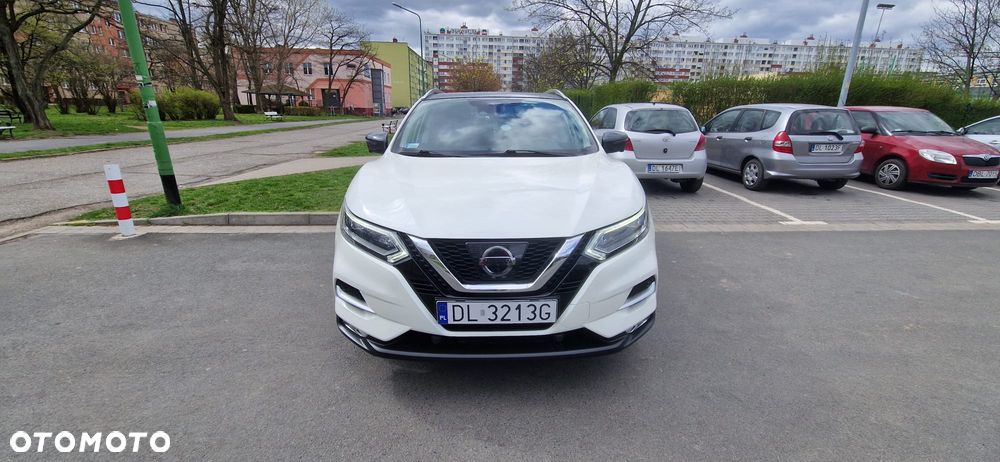 Nissan Qashqai 1.6 DIG-T Tekna - 4