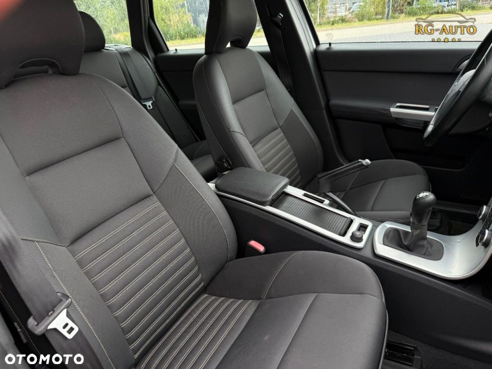 Volvo V50 - 18