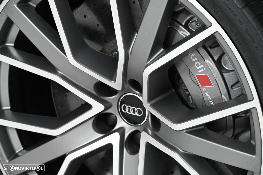 Audi RS6 Avant 4.0 TFSi Plus quattro Tiptronic - 31