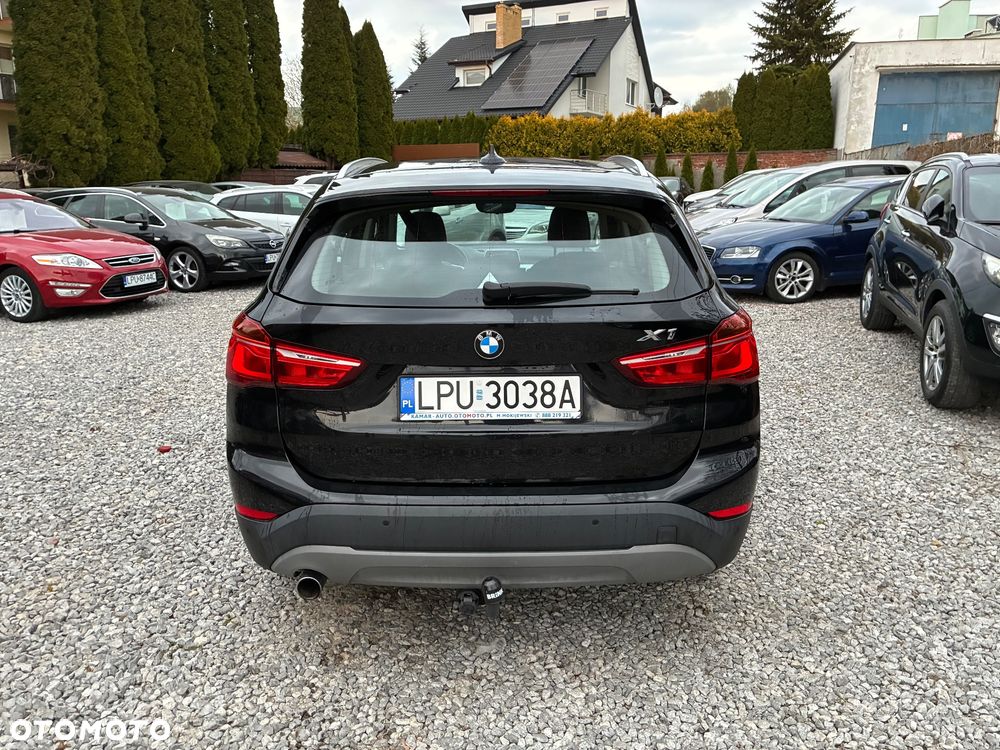 BMW X1 sDrive18d - 6