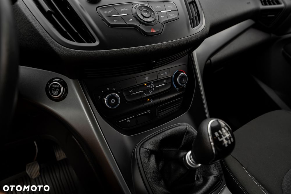 Ford Kuga 1.5 EcoBoost 2x4 Individual - 22