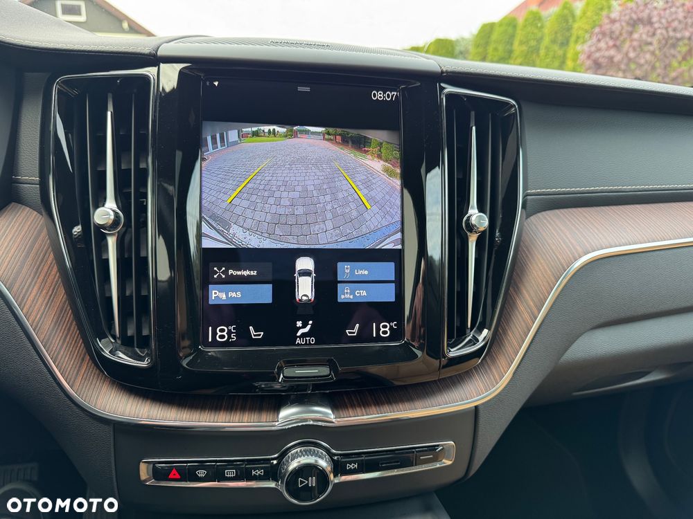 Volvo XC 60 - 32