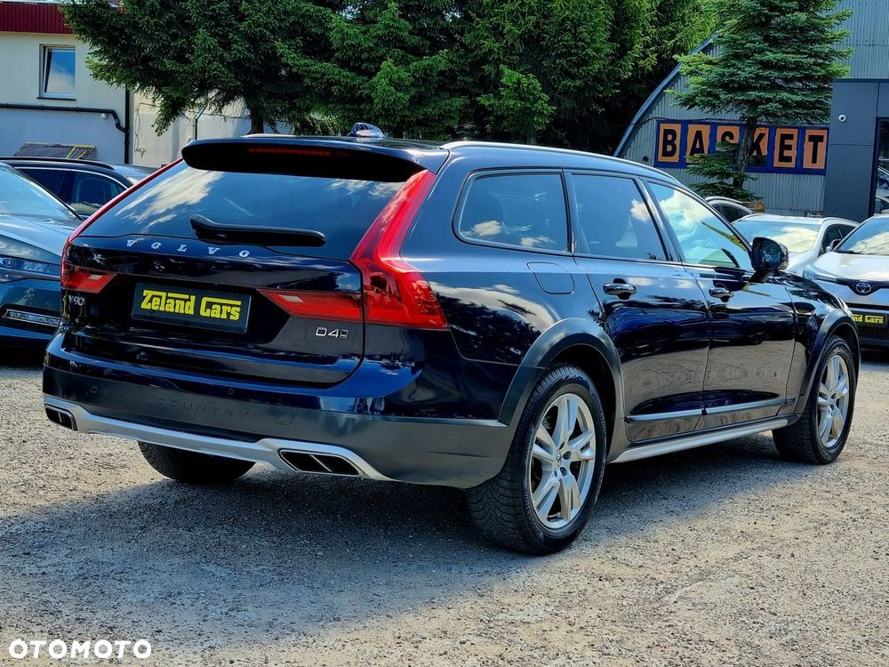 Volvo V90 Cross Country D4 AWD Geartronic - 5