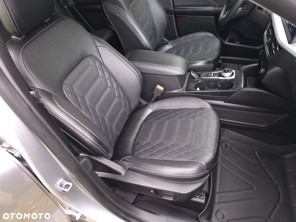 Ford Kuga 2.5 Duratec PHEV TITANIUM - 16