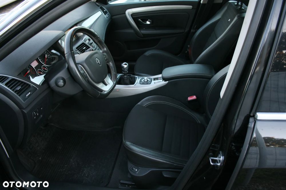 Renault Laguna 2.0 Limited - 10