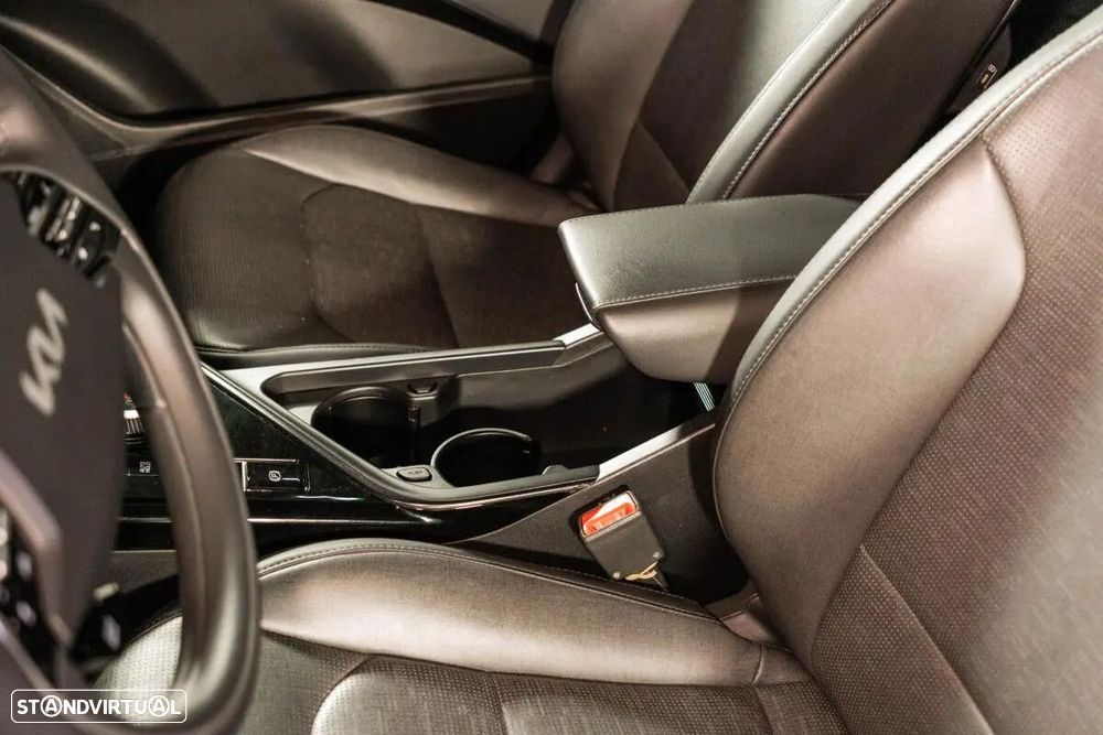 Kia Niro EV 64kWh Tech X - 39