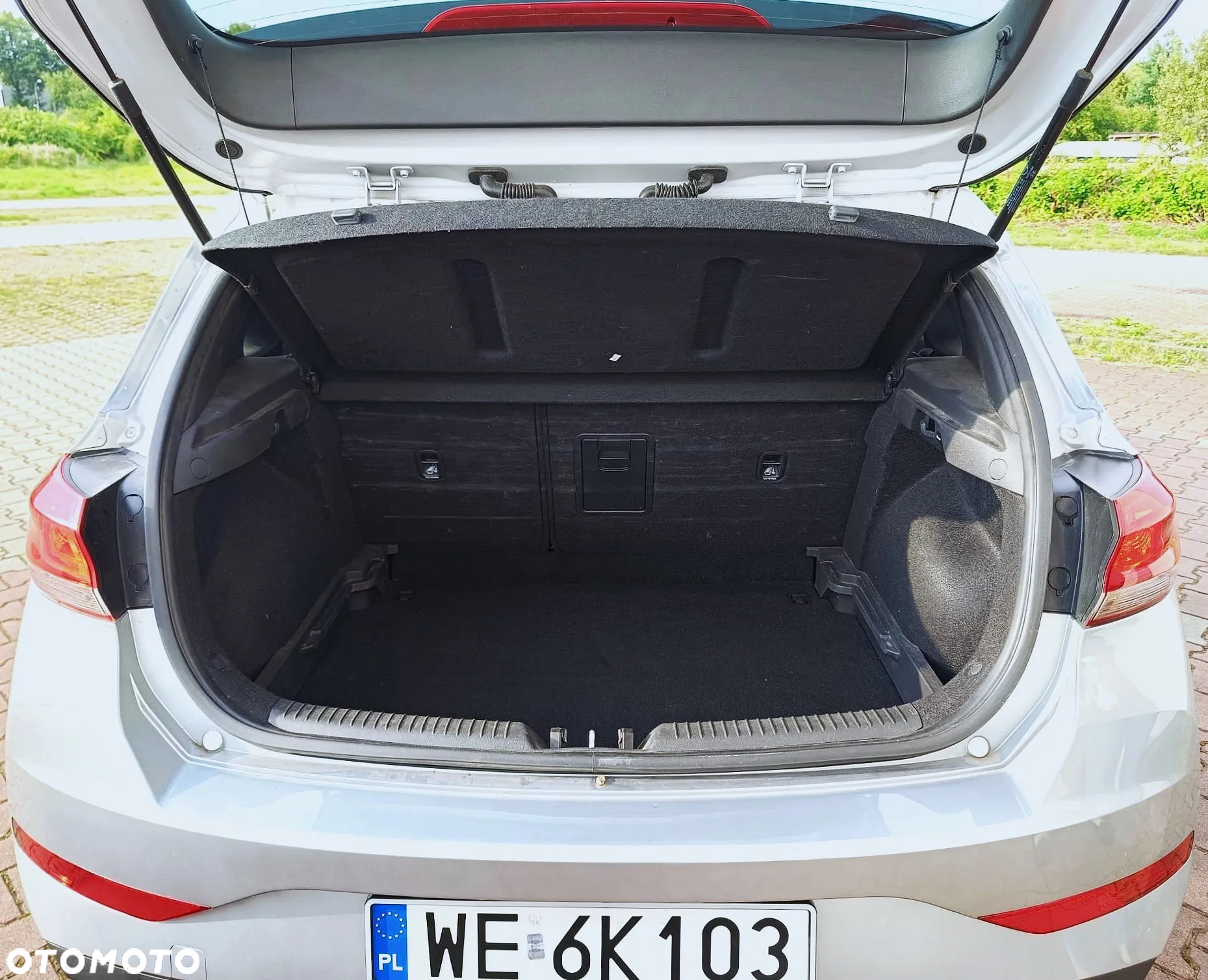 Hyundai i30 1.5 DPI Smart - 26
