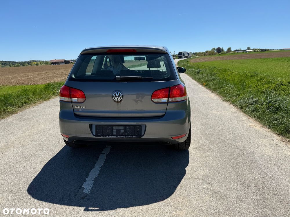 Volkswagen Golf 1.4 Edition - 4