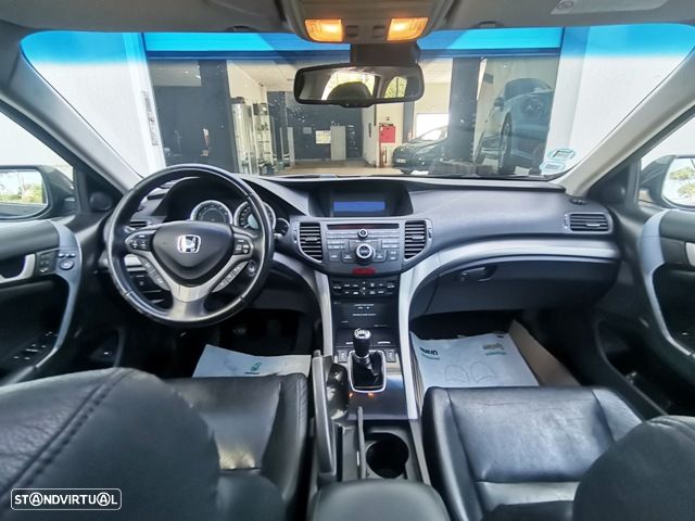 Honda Accord Tourer 2.2 i-DTEC Executive Navi - 9