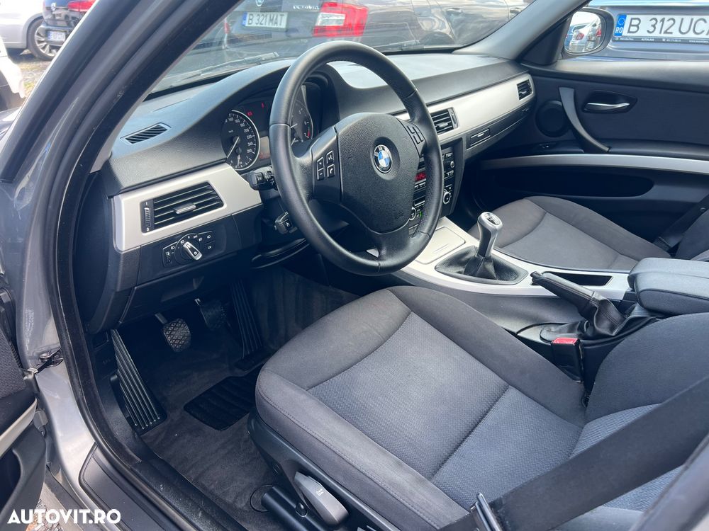 BMW Seria 3 318i Edition Lifestyle - 13