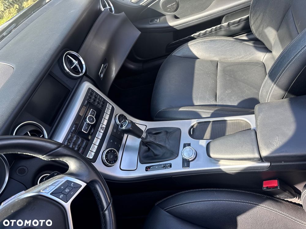 Mercedes-Benz SLK 350 7G-TRONIC Sport - 28
