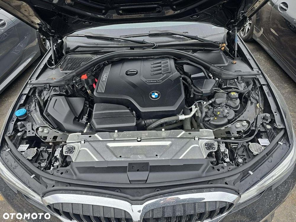 BMW Seria 3 330i xDrive M Sport - 7