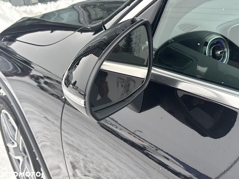 Mercedes-Benz GLC - 14