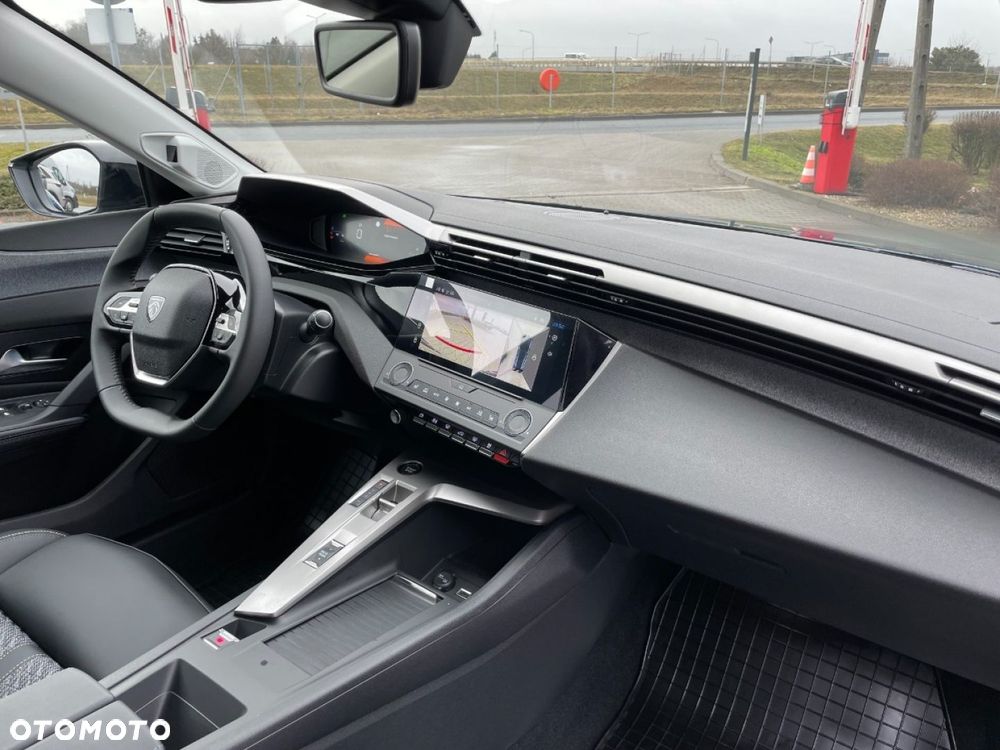Peugeot 308 - 13