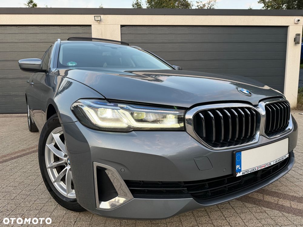 BMW Seria 5 520d Luxury Line sport - 17