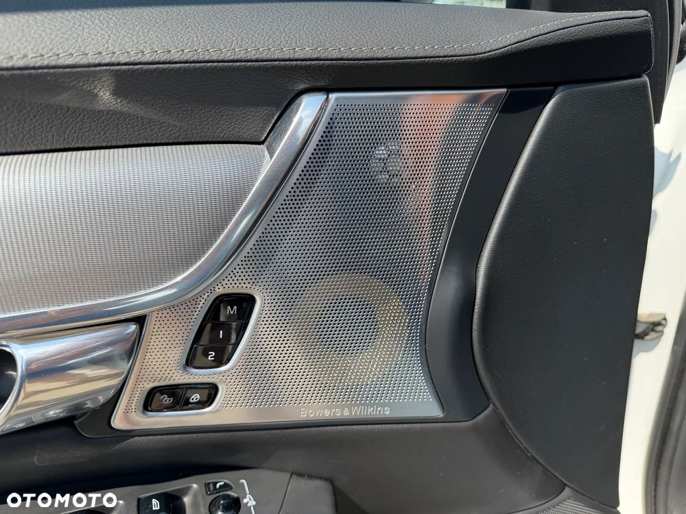 Volvo V90 D5 SCR AWD R-Design - 15