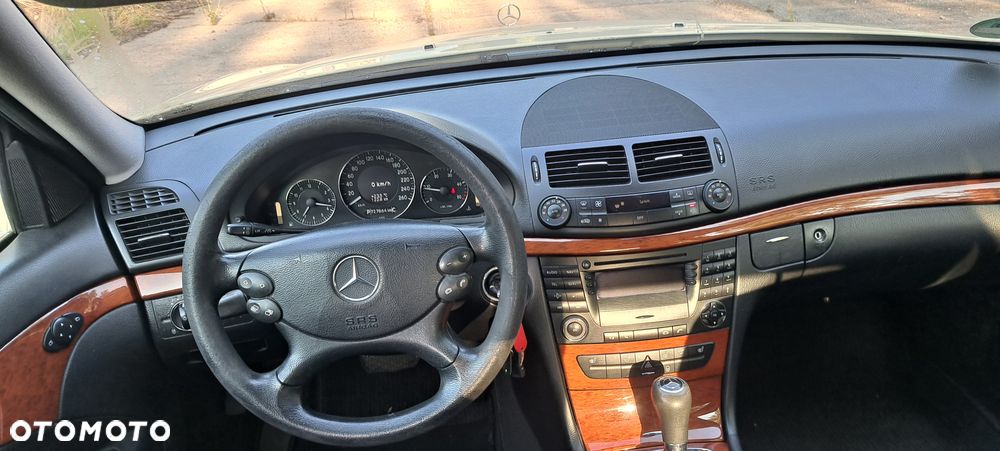 Mercedes-Benz Klasa E - 10