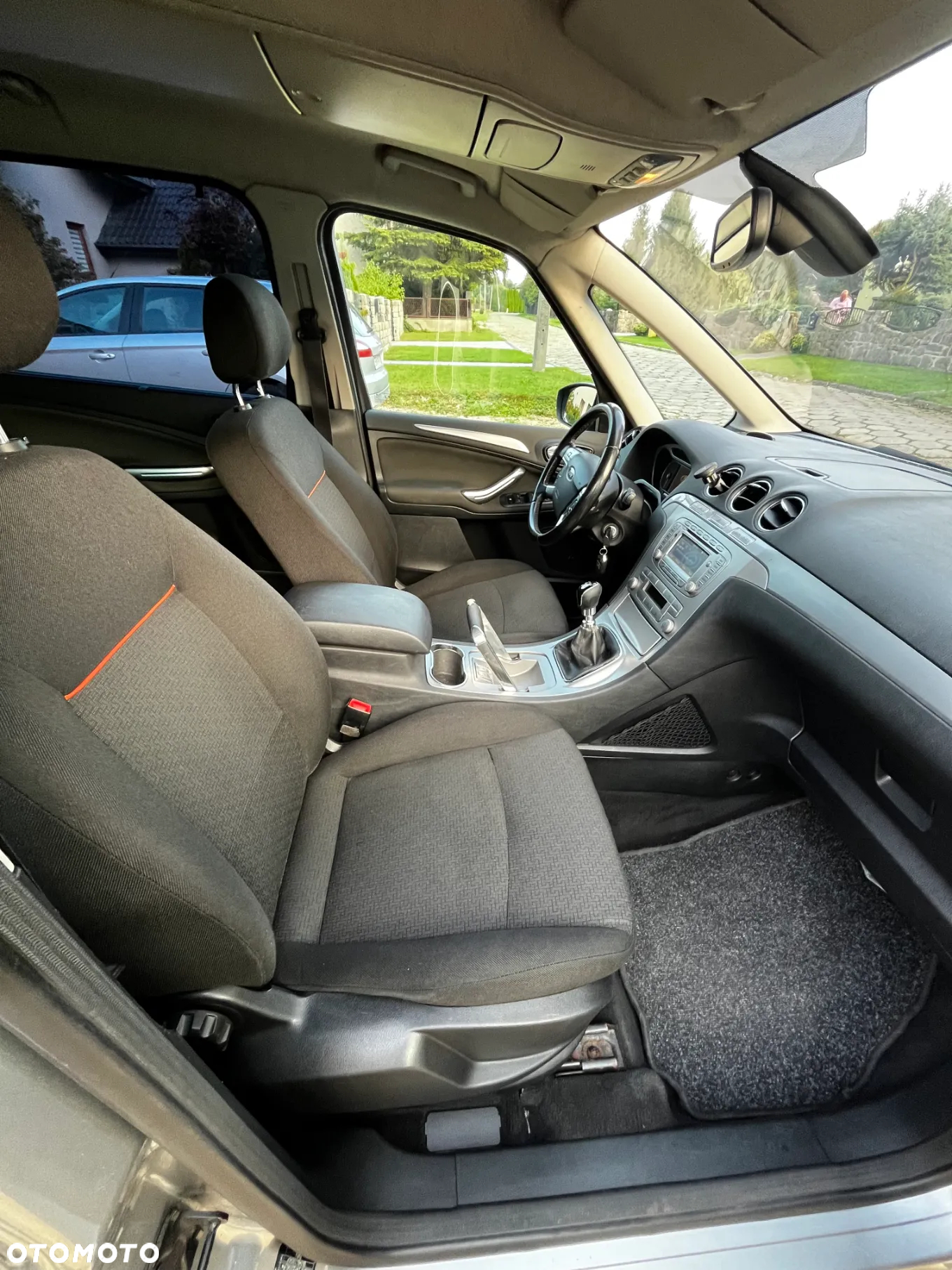 Ford Galaxy - 15