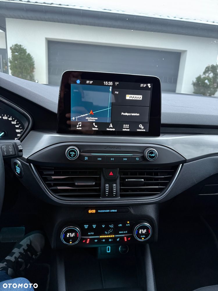 Ford Focus 2.0 EcoBlue Start-Stopp-System TITANIUM - 28