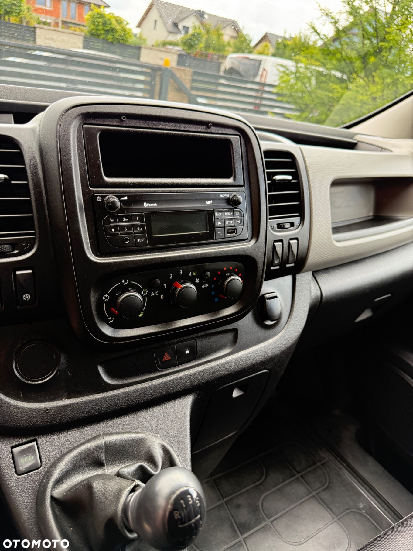 Renault TRAFIC - 15