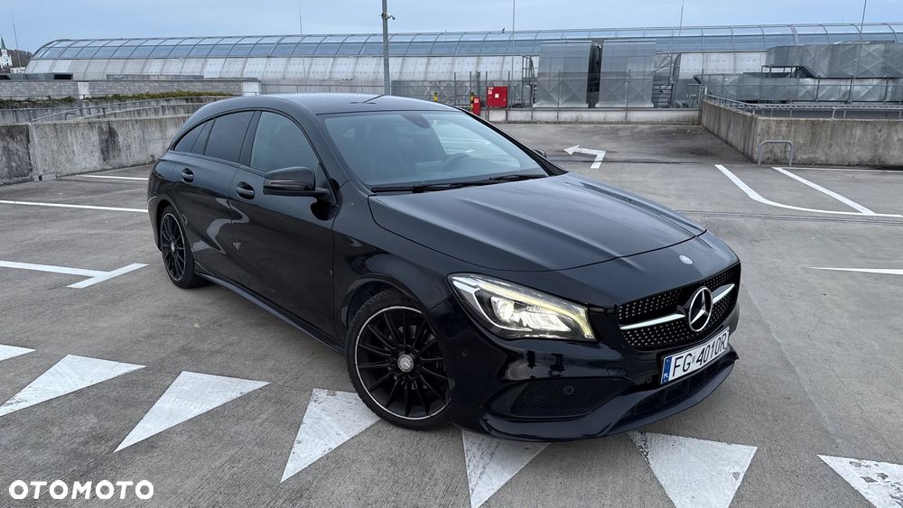 Mercedes-Benz CLA 180 7G-DCT AMG Line - 2