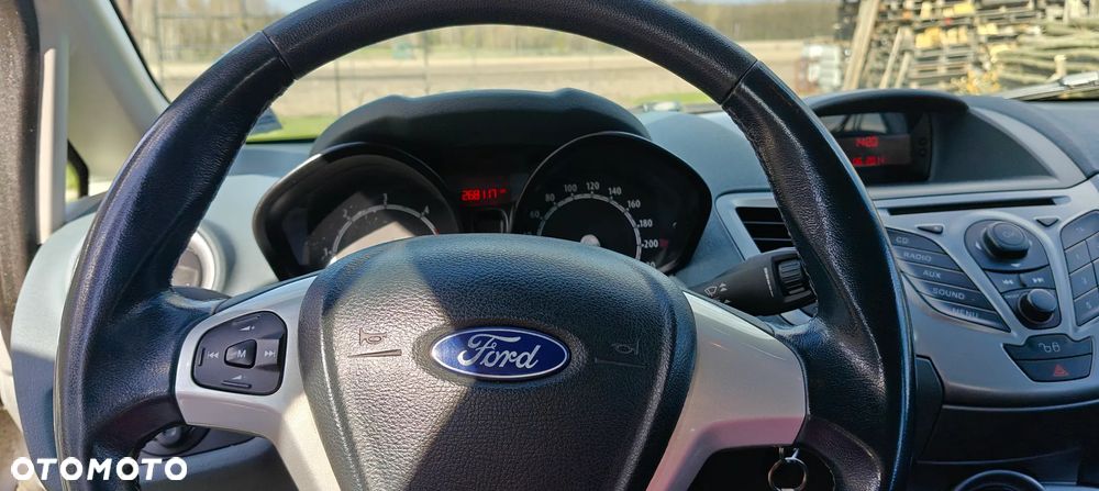 Ford Fiesta 1.6 TDCi DPF Gold X (SVP) - 9