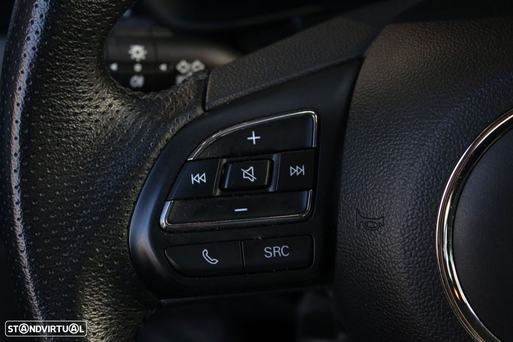 MG MG5 51 kWh Luxury - 35