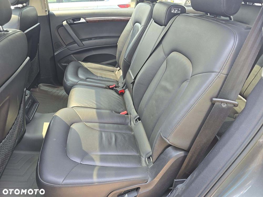 Audi Q7 3.0 TFSI Quattro Tiptronic - 9
