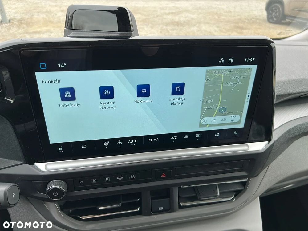 Volkswagen Caravelle - 26