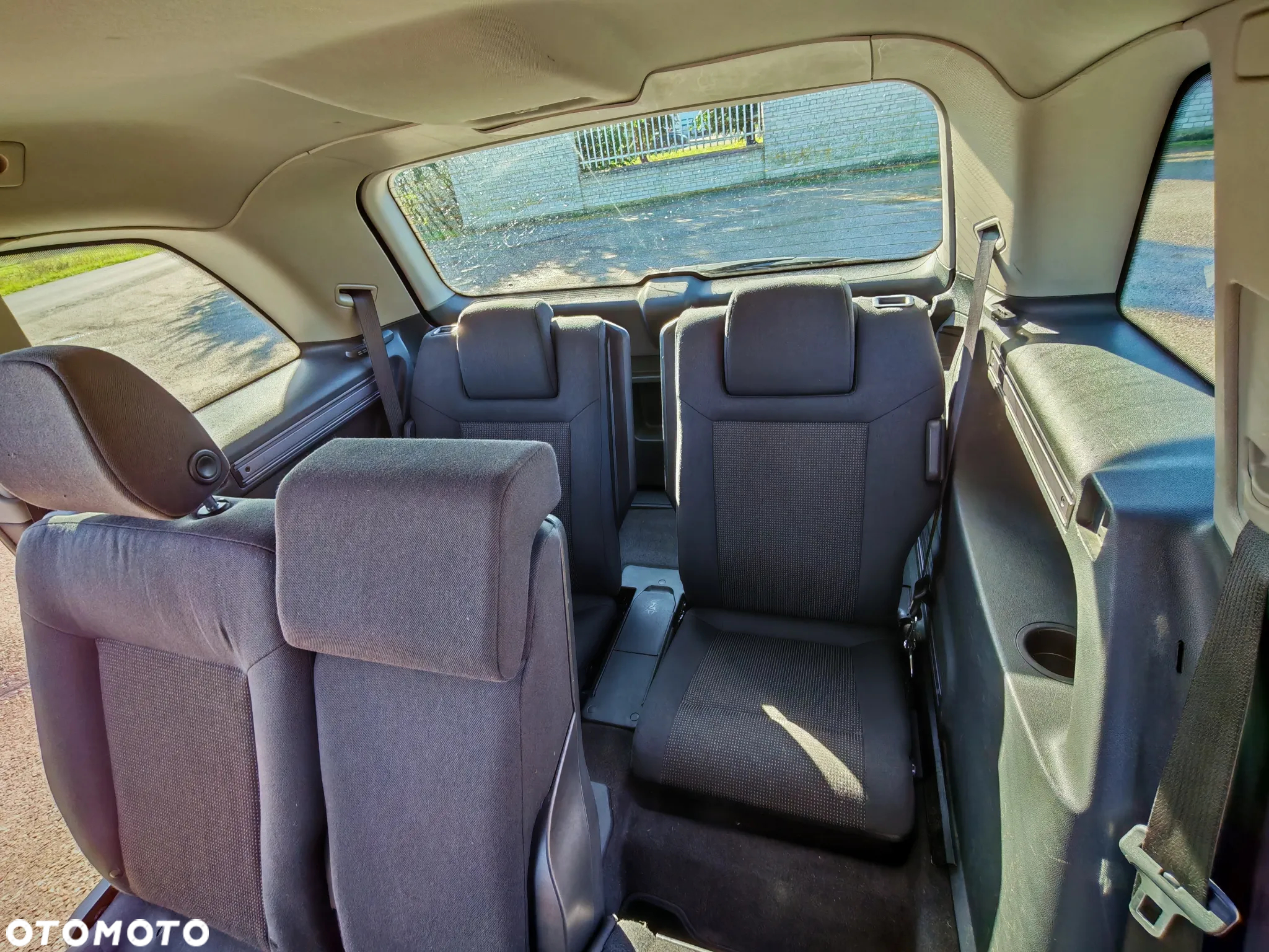 Opel Zafira - 9