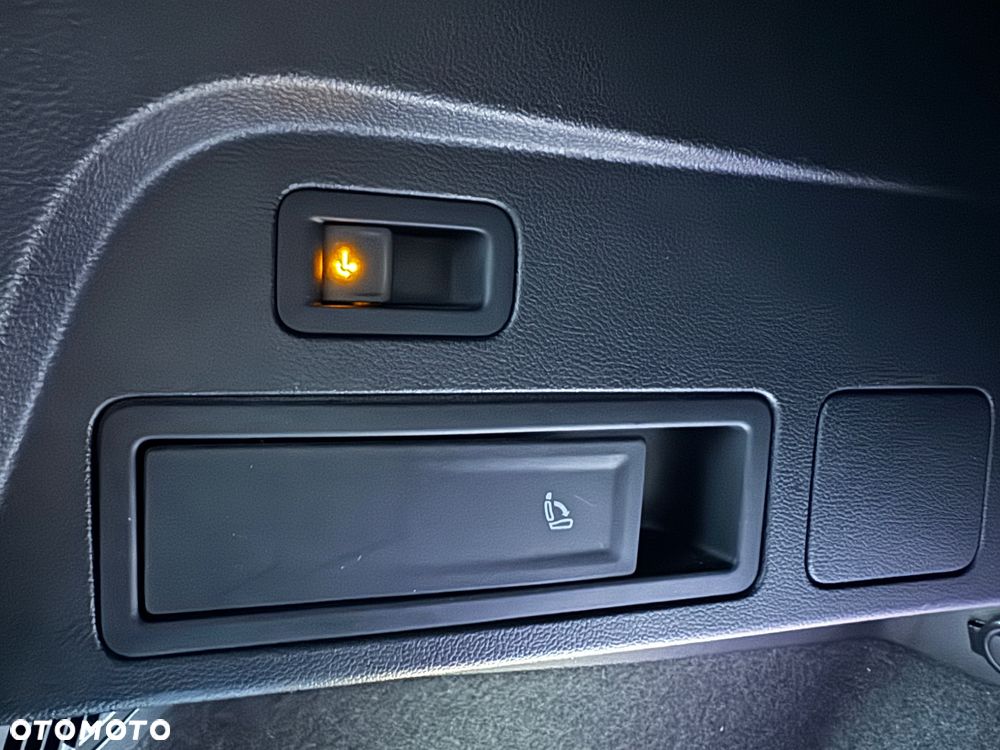 Volkswagen Tiguan 2.0 TSI 4Mot R-Line DSG - 34