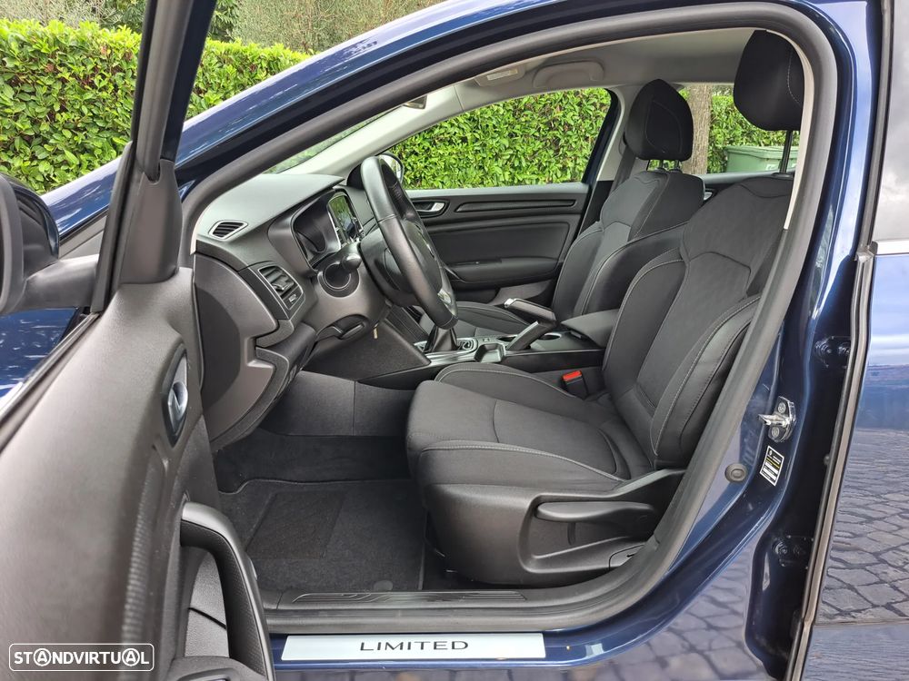 Renault Mégane TCe 140 GPF LIMITED - 16