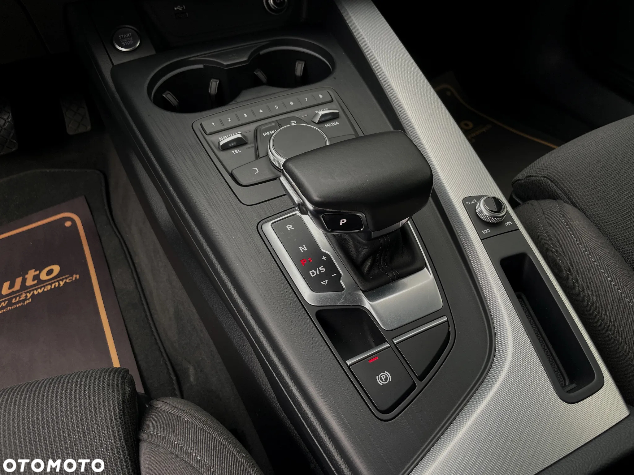 Audi A4 2.0 TFSI ultra S tronic - 30