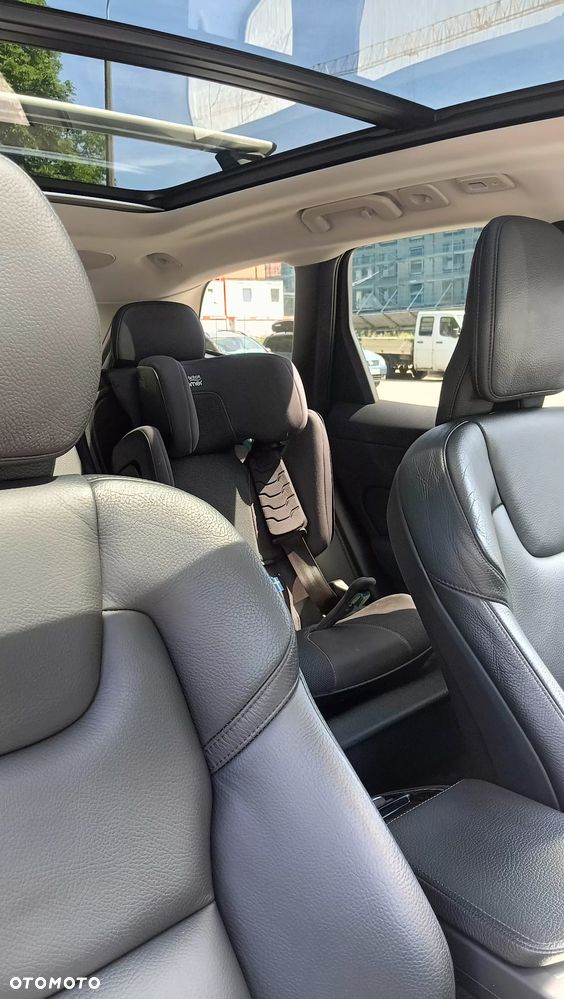 Volvo XC 60 B4 B Essential - 1