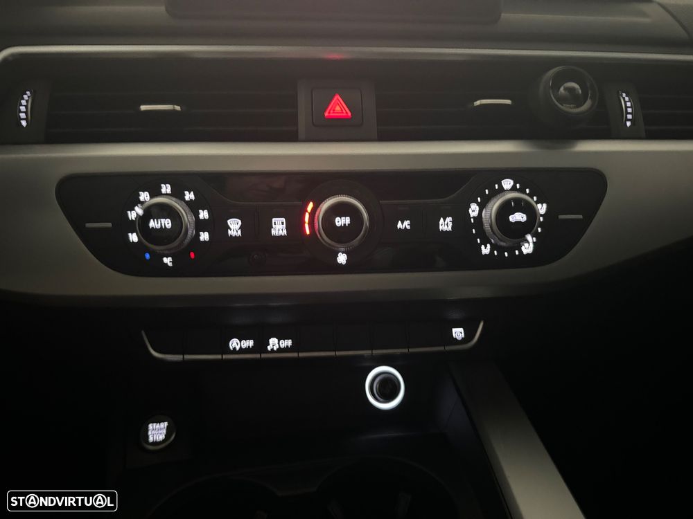 Audi A4 Avant 2.0 TDi Design S tronic - 26