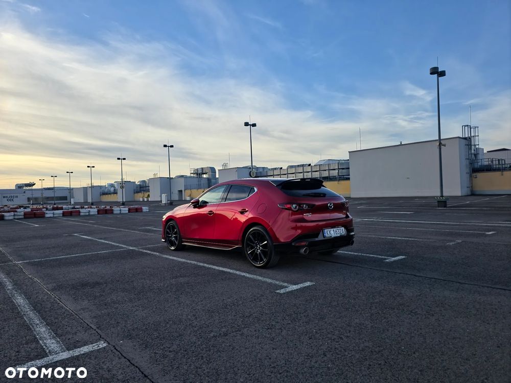 Mazda 3 2.0 mHEV AWD Exclusive-Line - 2