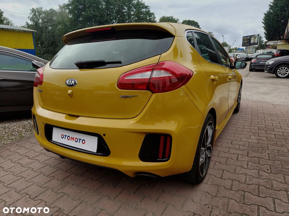 Kia Ceed - 7