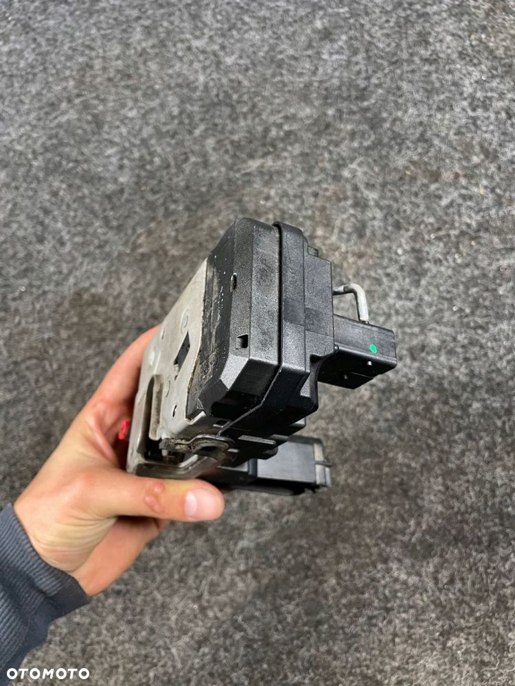 opel astra h zafira b zamek drzwi lewy tył tylny 13128115 GA - 6