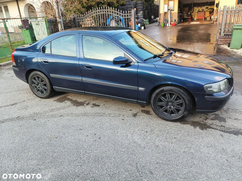 Volvo S60 2.4 Momentum - 37