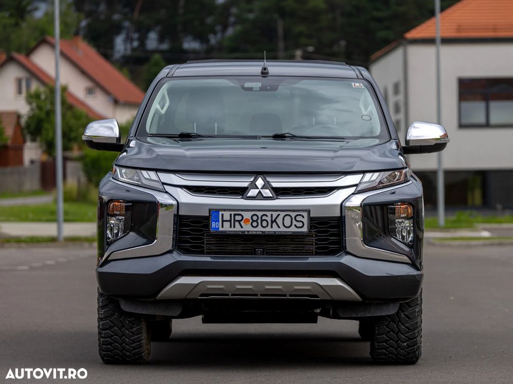 Mitsubishi L200 Double Cab 2.2 DI-D M/T Instyle - 3