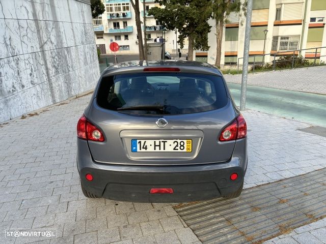 Nissan Qashqai 1.5 dCi Visia AC - 23