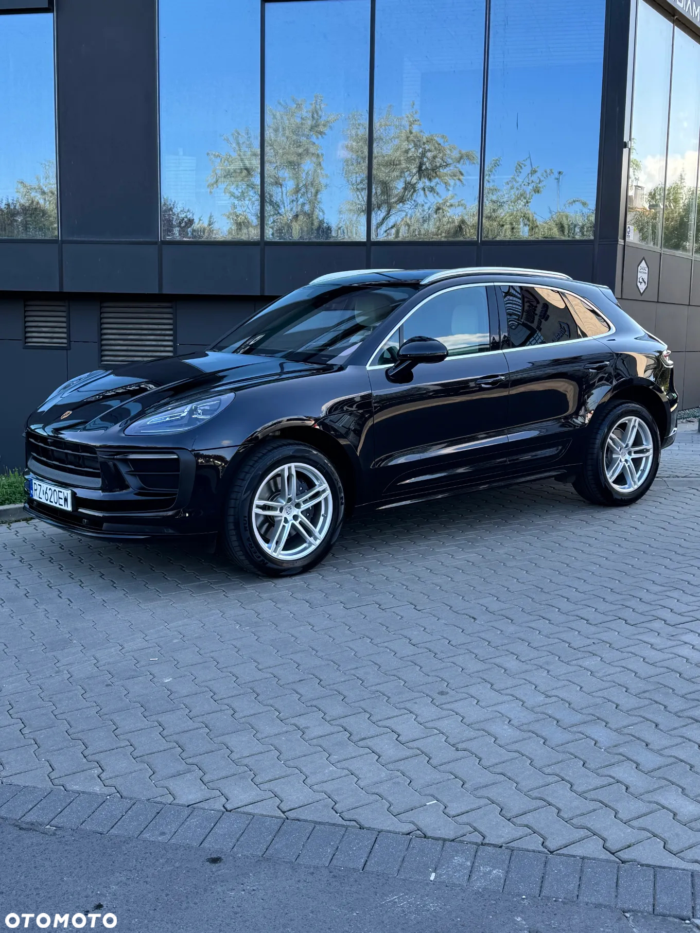 Porsche Macan T - 3