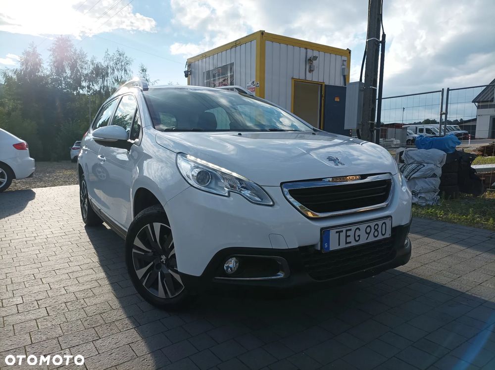Peugeot 2008 PureTech 82 Urban Move - 2