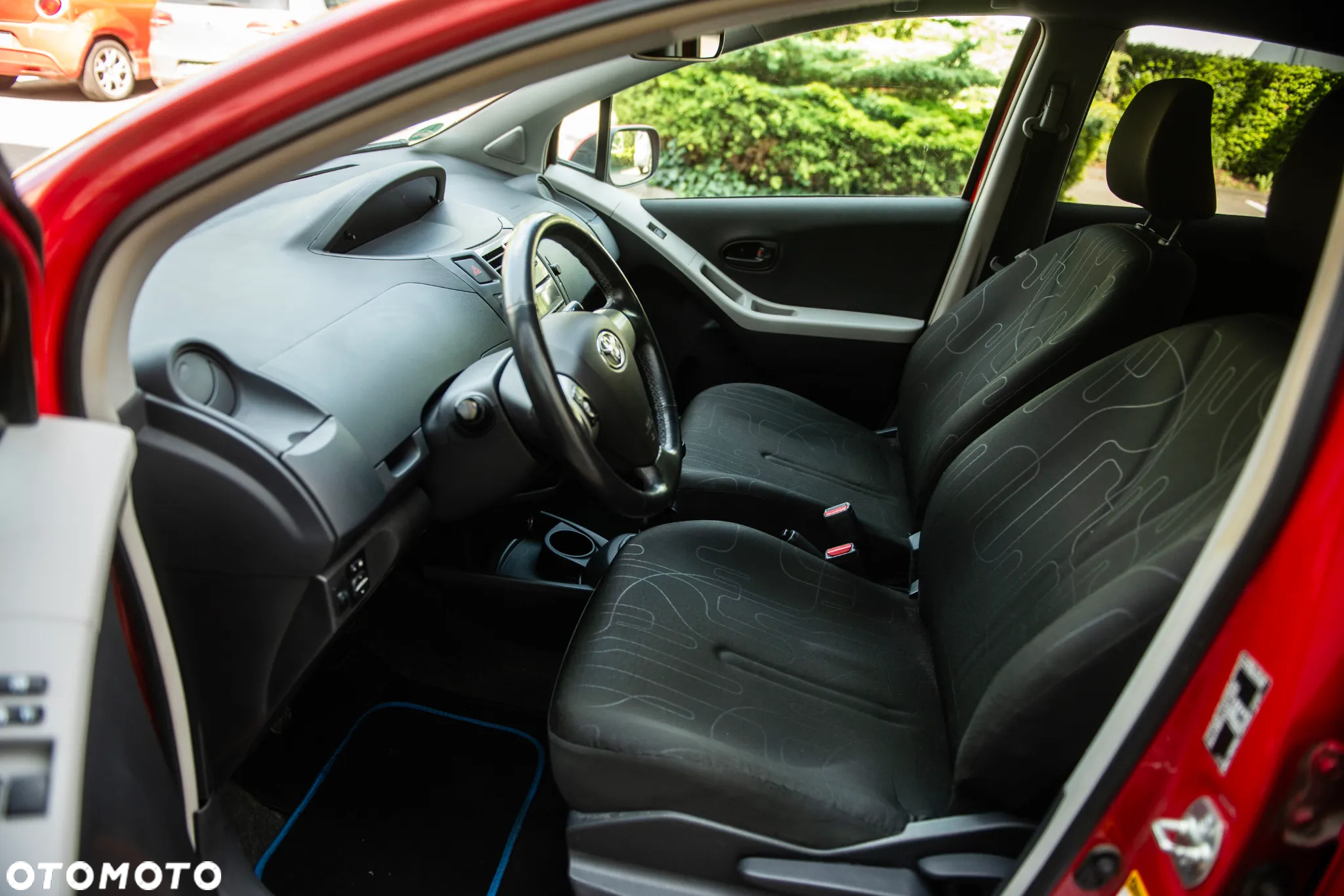 Toyota Yaris 1.33 VVT-i Executive - 16