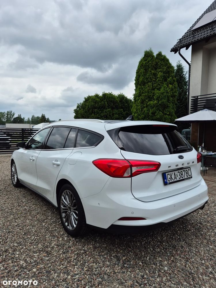 Ford Focus 2.0 EcoBlue Titanium - 4