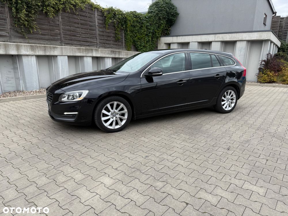 Volvo V60 D4 Drive-E Momentum - 6